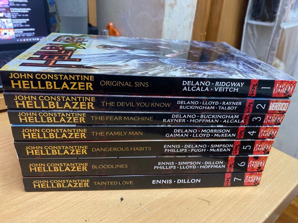 John Constantine, Hellblazer vol. 1-7, 興趣及遊戲, 書本