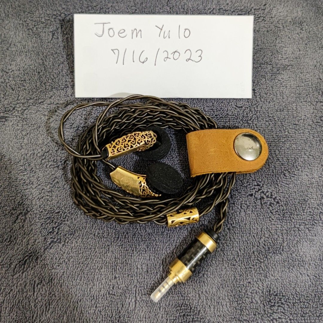 Ks gold hotsell earphones