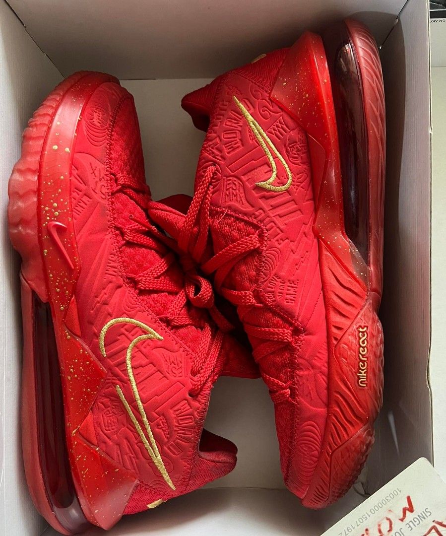 Kyrie 5 titan hotsell