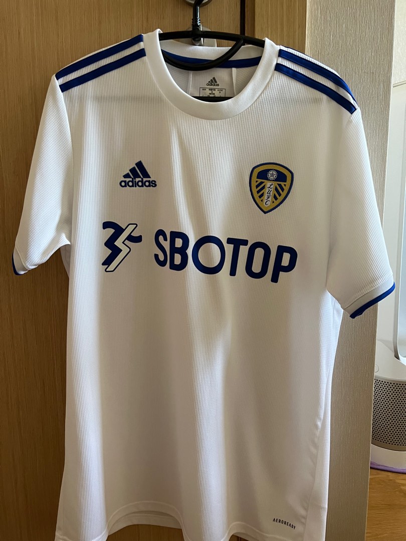 Authentic Leeds United 21/22 Home Jersey, Men's Fashion, Activewear on Carousell