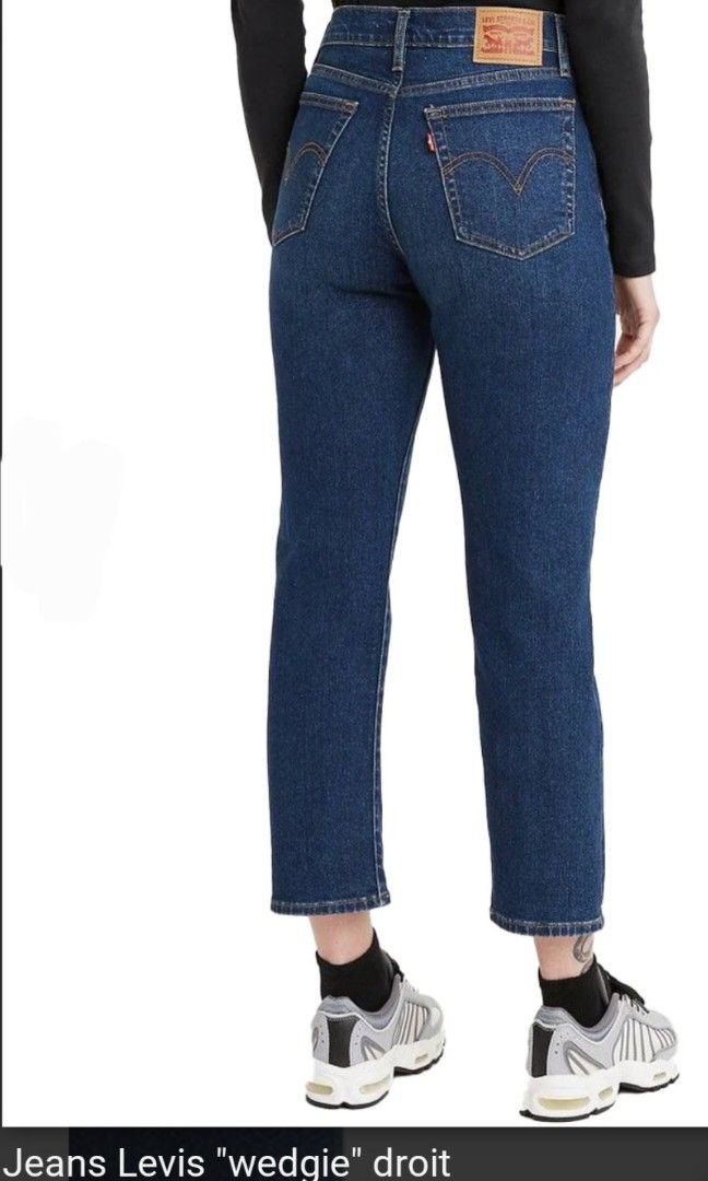 LEVIS JEANS WEDGIE DROIT size 32 Women s Fashion Bottoms Jeans