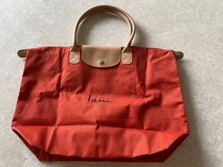 THE BAG REVIEW: LONGCHAMP LE PLIAGE POUCH WITH HANDLE IN GRENADINE & ROSE  PINK (SPRING 2023 COLORS) 