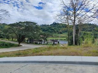 LOT for sale for residential or for investment in Sun Valley Estates in San Juan Antipolo city