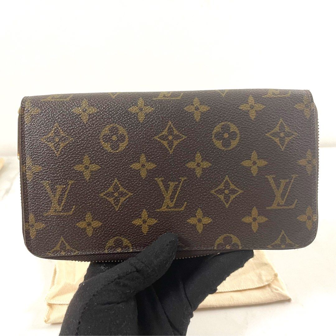 Auth LV vertical zippy metis, Luxury, Bags & Wallets on Carousell