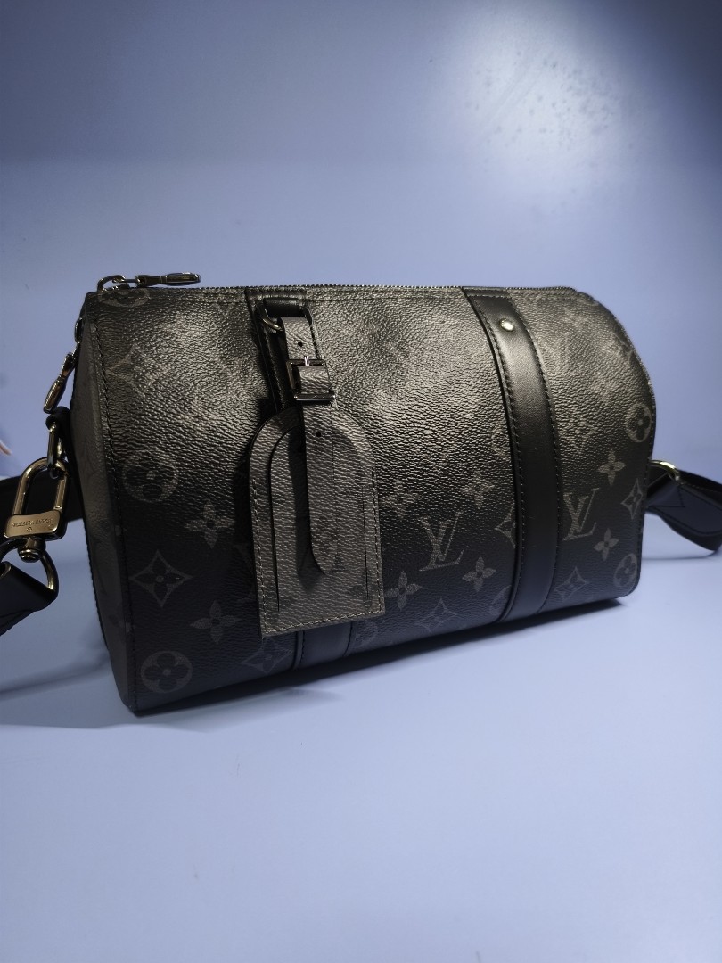 Louis Vuitton City Keepall Logo-embossed Leather Shoulder Bag in Gray for  Men