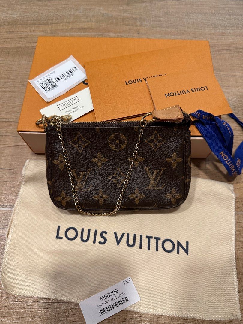 💯LV Mini Pochette Accessoires M80732, Luxury, Bags & Wallets on Carousell