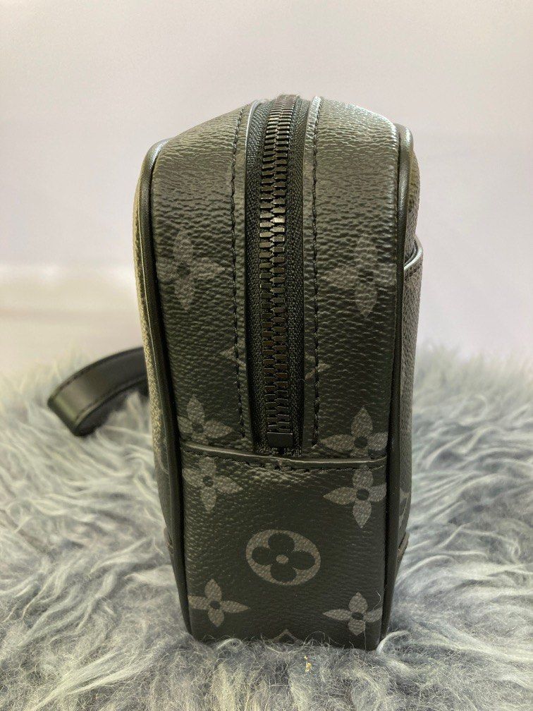 LV POCHETTE MELANIE BB, Women's Fashion, Bags & Wallets, Purses & Pouches  on Carousell