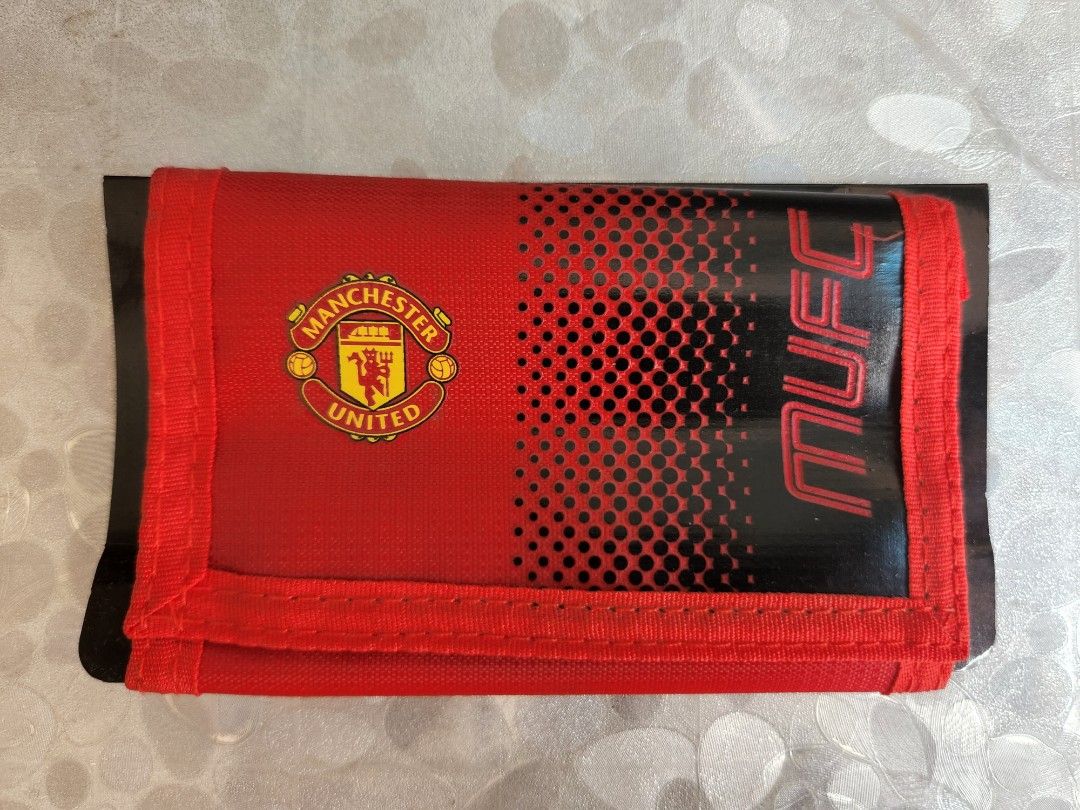 Manchester United Kids' Wallet (AUTHENTIC), Hobbies & Toys, Memorabilia