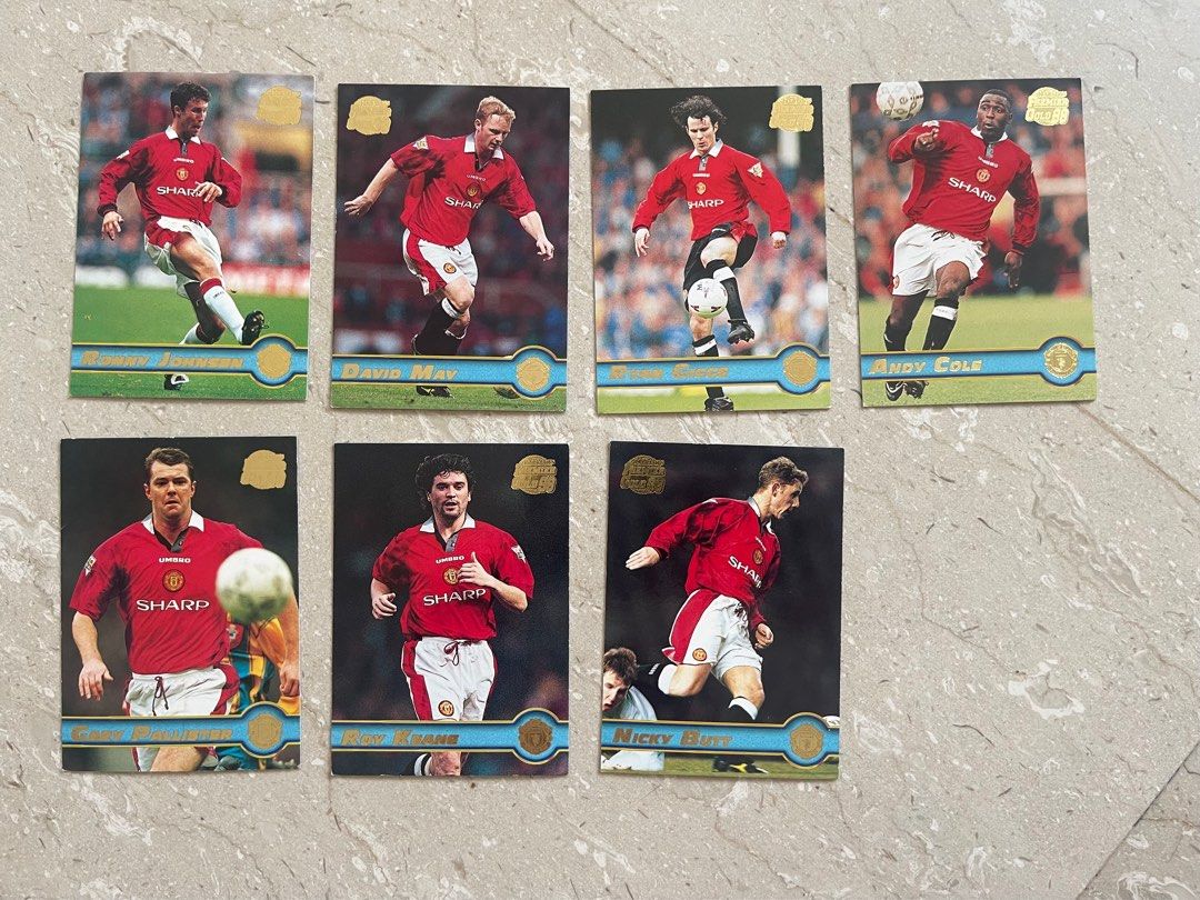 Manchester United Mini Écharpe pour Voiture - Rouge