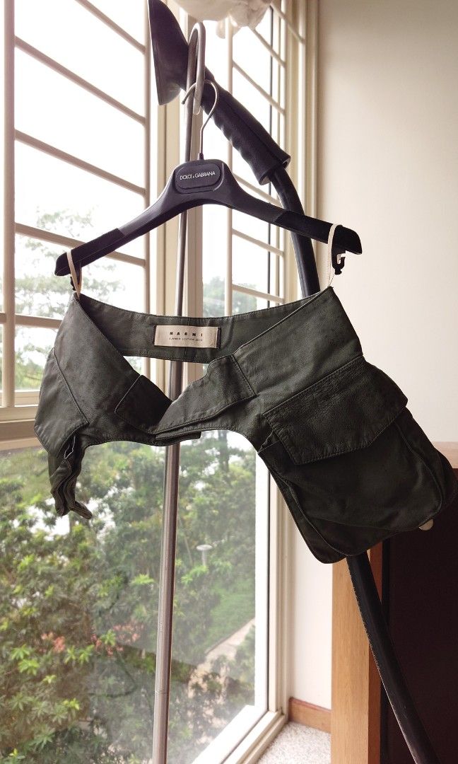 Marni Edgy Avant Garde Leather Workman Reporter Belt Beltbag Pouch belt green saddle purse pockets tool tools toolbag waistpouch fannypack fanny pack