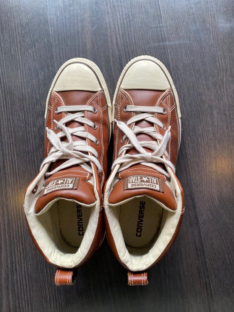 Mens tan leather hotsell converse