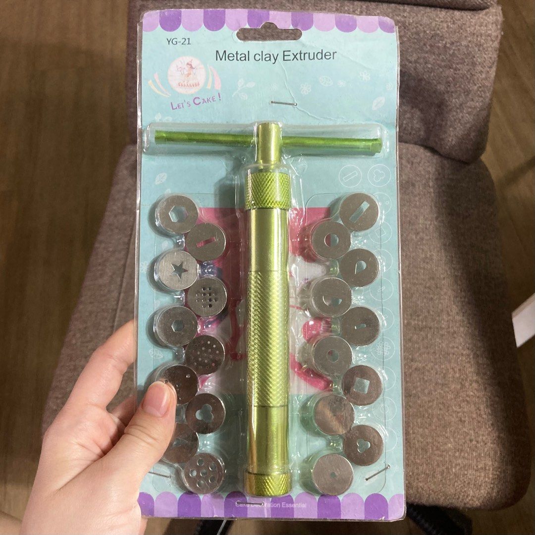 Metal Clay Extruder, Hobbies & Toys, Stationery & Craft, Craft Supplies & Tools on Carousell