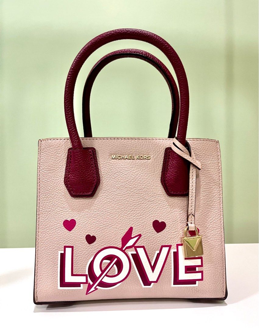 Michael Kors LOVE Mercer Medium Messenger Leather Bag