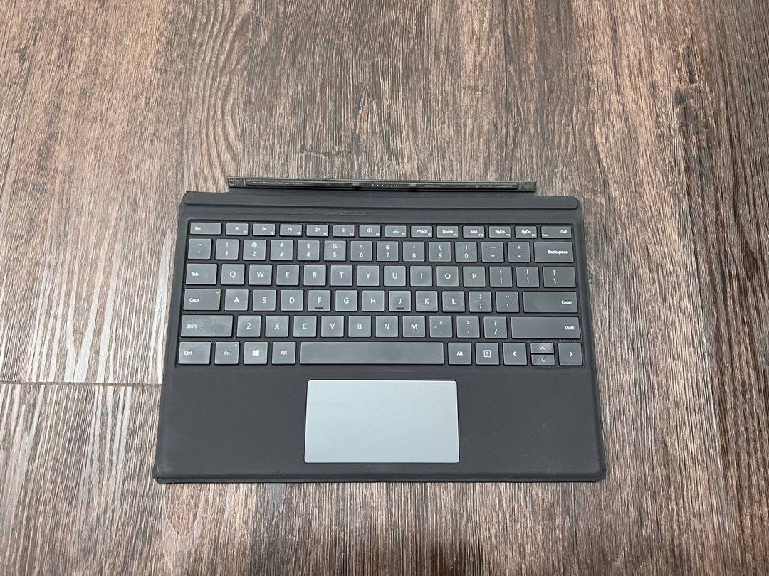 Microsoft Surface Pro Type Cover Wireless Keyboard, Computers & Tech