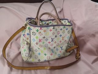(Category: ) located in . Submitted by seconds.selections (Listing ID 1243383689, Image 1). Description: .