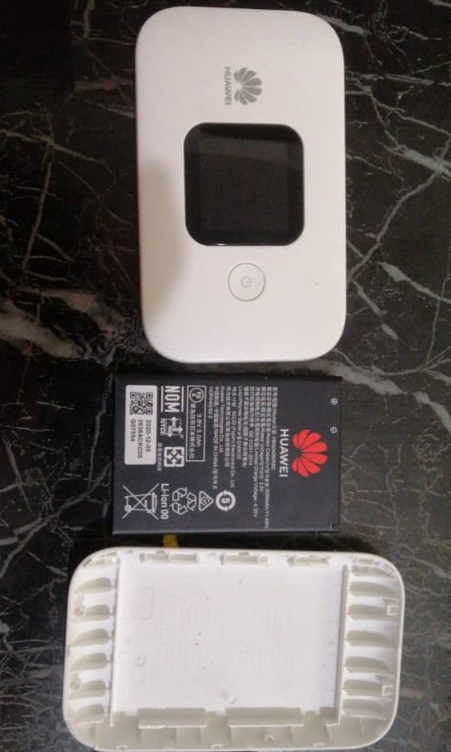 Modem e5577 321 (Category: Other Mobile & Gadget Accessories) located in Kuala Lumpur. Submitted by zaazack (Listing ID 1243353616, Image 3). Description: modem e5577 321 utk dilepaskan modem ni version x boleh mod..kene gune legal plan nego..cod di kota damansasra tq.