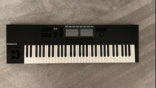 Native Instruments Komplete Kontrol S61 Mk2
