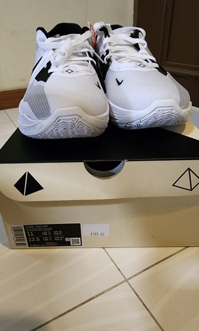 kyrie low id white