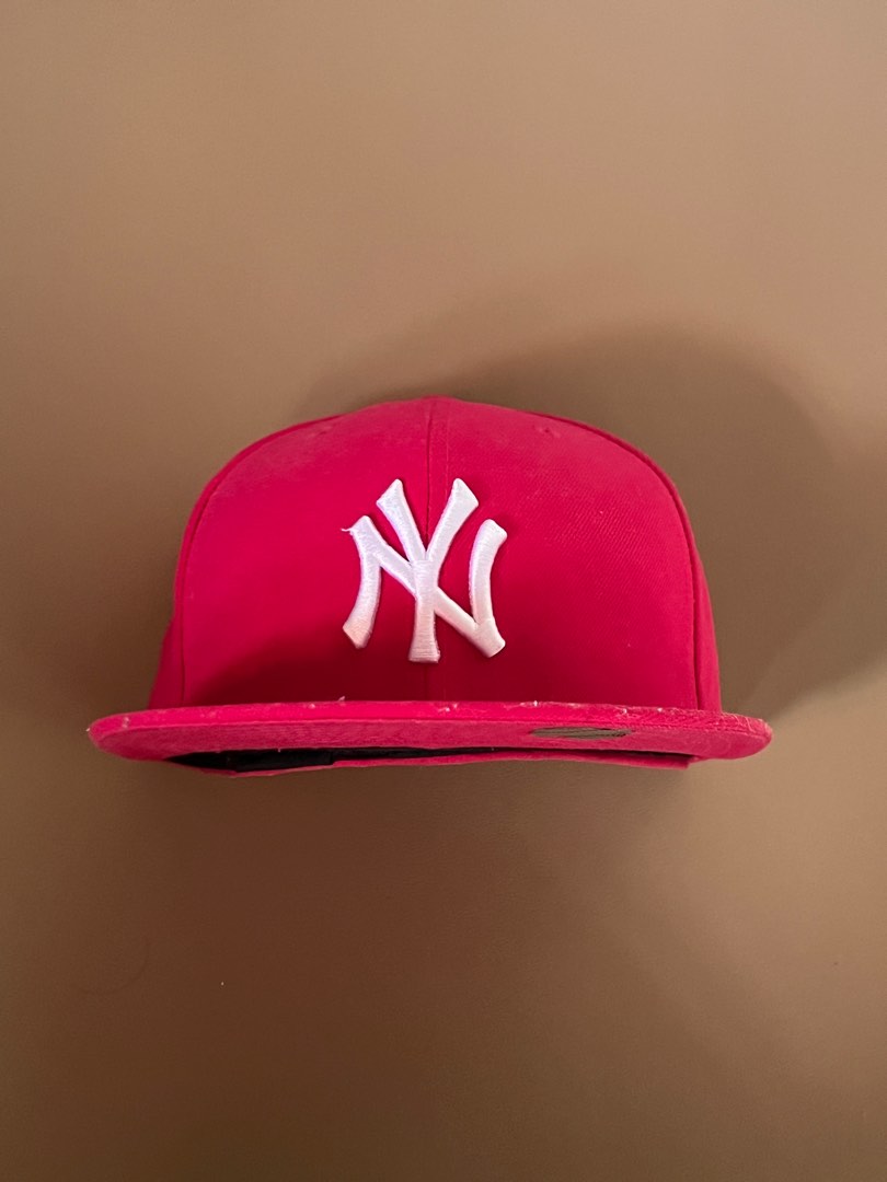 Other, Yankees Pink Fitted Hat 7 18 Brand New Rare