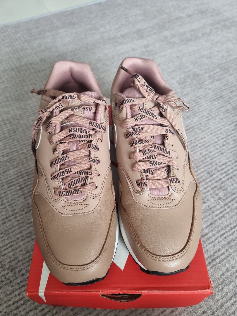 Nike air max online 1 se wmns