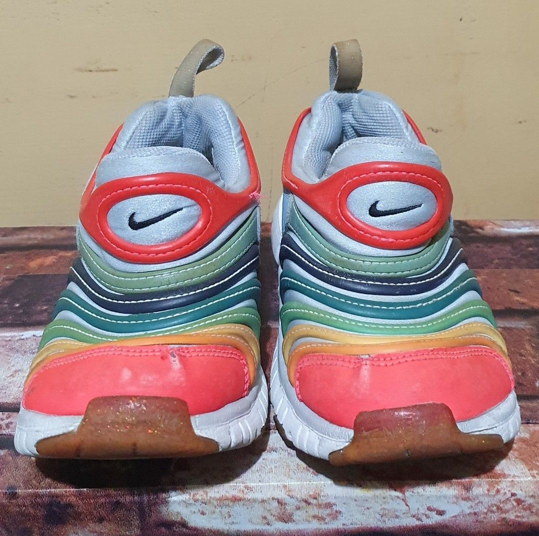 Nike Free Dynamo (Category: Babies & Kids Fashion) located in Tabaco. Submitted by etceterashop (Listing ID 1243338548, Image 1). Description: ✔Nike Free Dynamo 👟 ✔Condition: Well used (needs wash) ✔This is personal preloved of my daughter ✔Flaw: 3rd photo ✔Size: EUR 31 US 13C UK 12.5 Insole: 19 cm ✔Please send me a PM for inquiry 📍Location: Tabaco City, Albay.