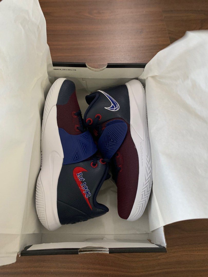 Nike kyrie 3 bordeaux store