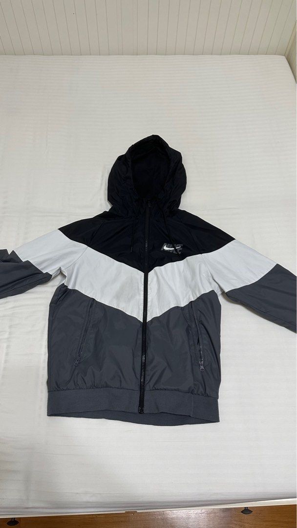 White nike windbreaker store