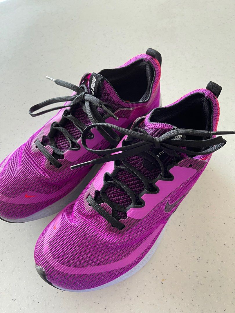 Womens zoom fly hotsell