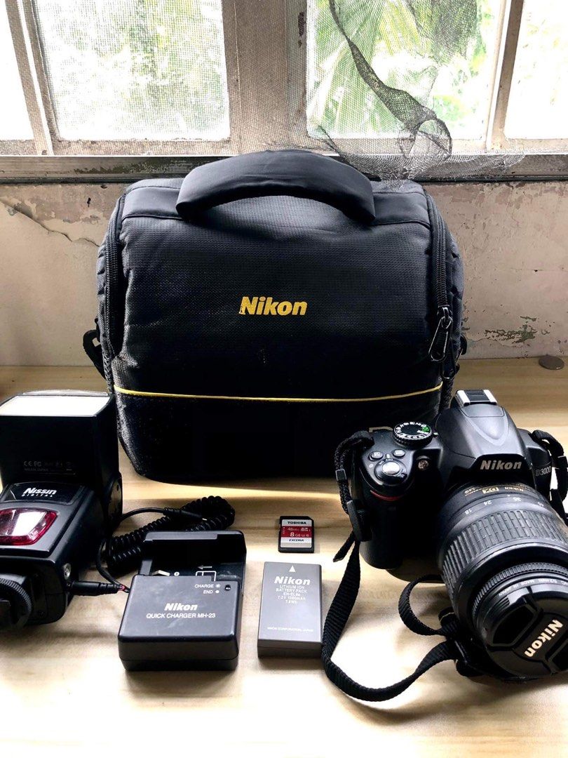 Nikon D3000 DSLR on Carousell
