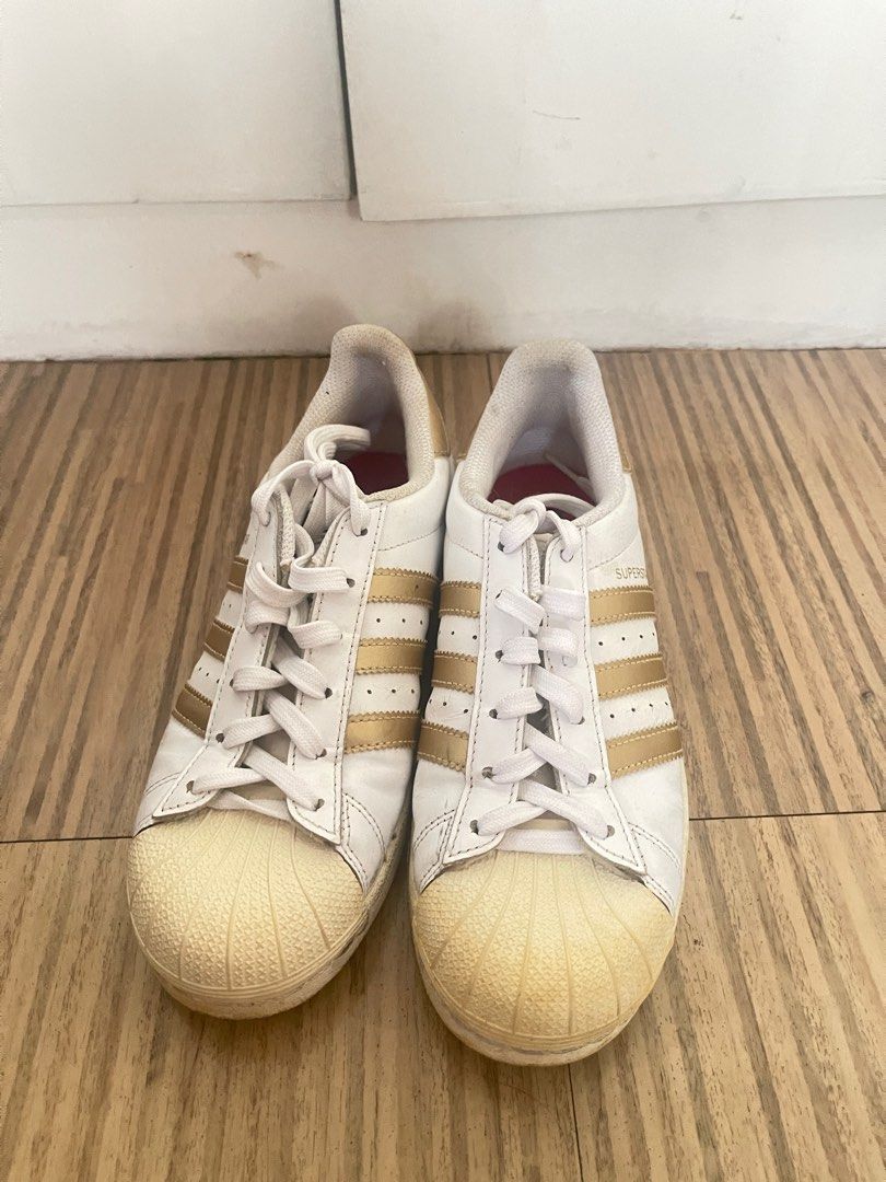 Superstar womens size 6 sales