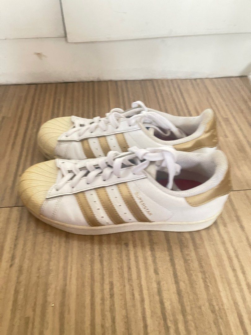 Original Superstar Adidas Womens Size 6