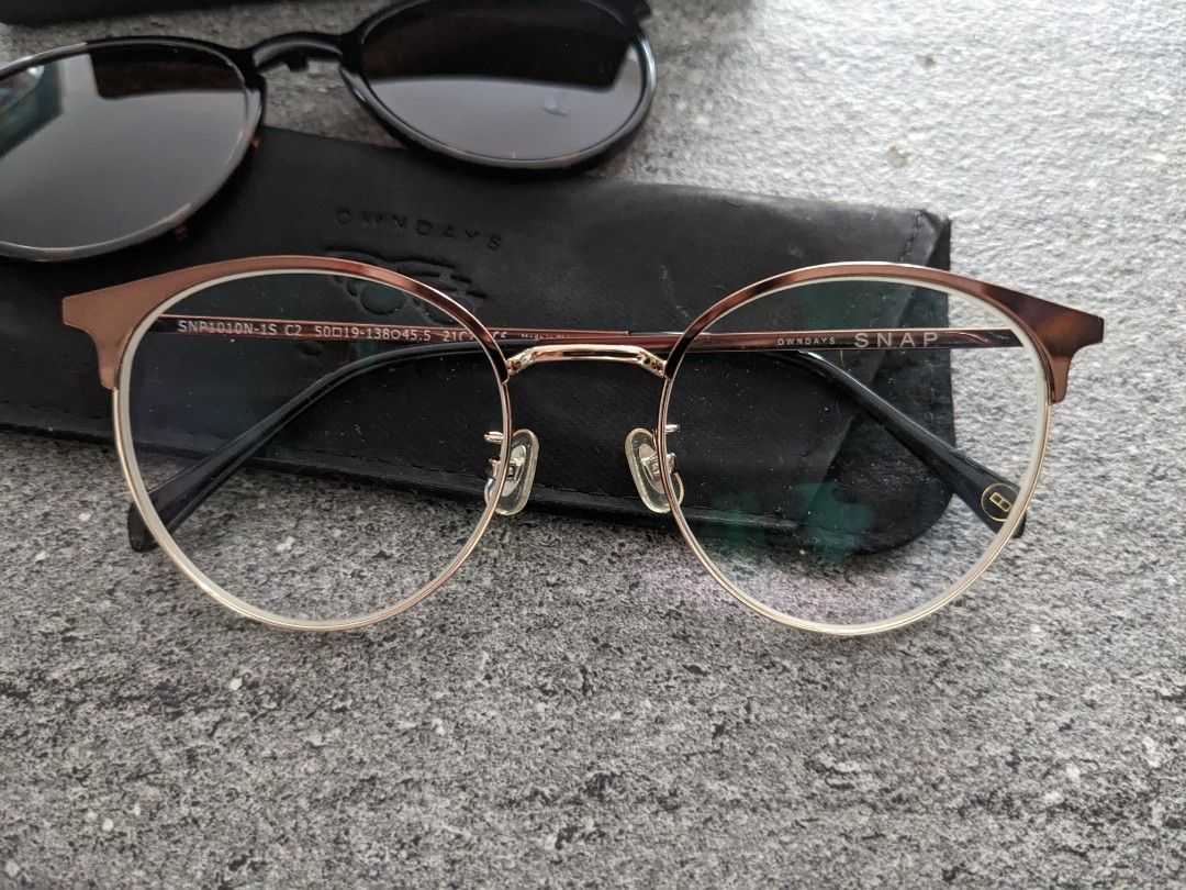 Owndays snap glasses and sunglasses, Women's Fashion, Watches