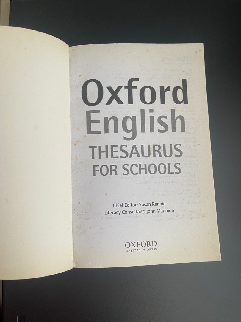 Oxford English Thesaurus for schools, Hobbies & Toys, Books & Magazines