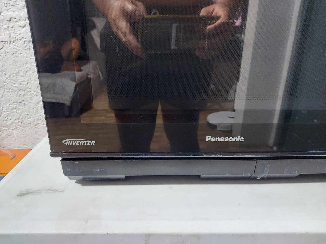 Panasonic Convection / Grill Microwave oven (Category: Ovens & Toasters) located in Taytay. Submitted by mikz_1303 (Listing ID 1243309270, Image 3). Description: Panasonic 4in1 Convection / Grill Microwave oven - Steam - oven - grill - microwave With Box Pm me for more info. Location Taytay Rizal.