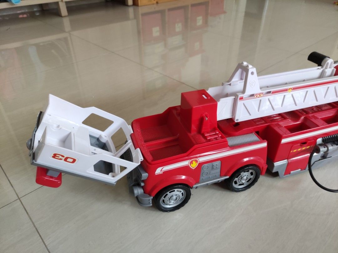 Paw patrol ultimate online rescue fire truck