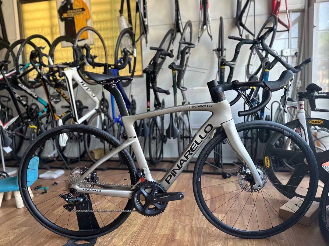 Pinarello t700 sales