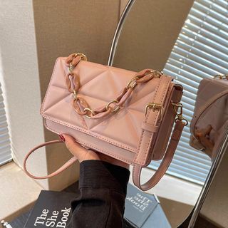 (Category: ) located in . Submitted by colourfulifex (Listing ID 1243490410, Image 1). Description: .