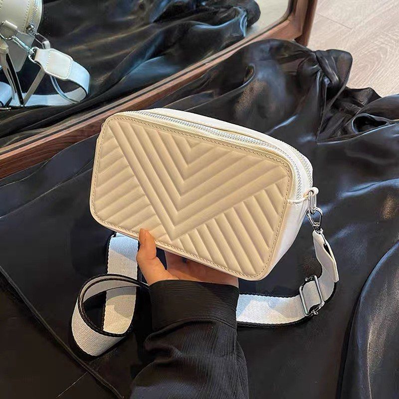 Popular bag 2023 new trend fashion one shoulder simple small camera bag Women s Fashion Bags Wallets Shoulder Bags on Carousell