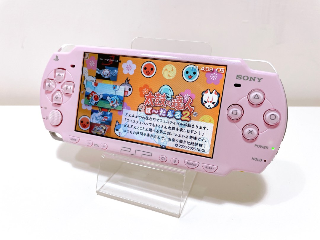 PSP 2000 粉紅色, 電子遊戲, 電子遊戲機, PlayStation - Carousell