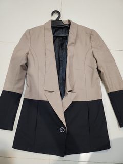 (Category: ) located in . Submitted by lovepreloved2015 (Listing ID 1243441346, Image 1). Description: .