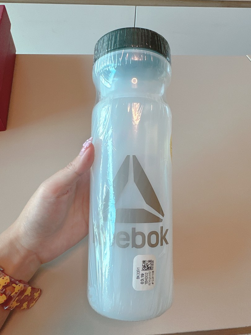 Reebok water bottle new arrivals price