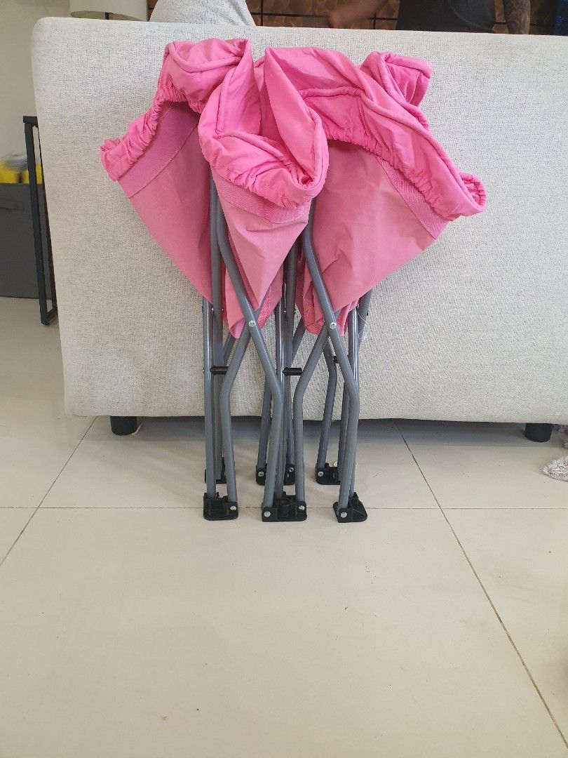 Regalo cot discount pink
