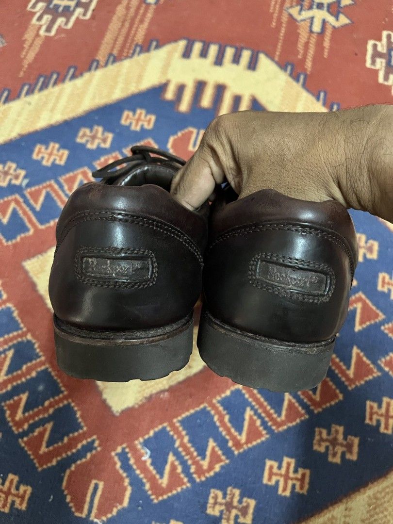 Rockport vibram shoes outlet
