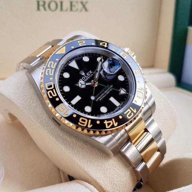 Gmt 2 tone top