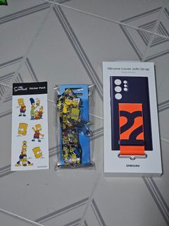 S22 Ultra Silicone Cover with Strap