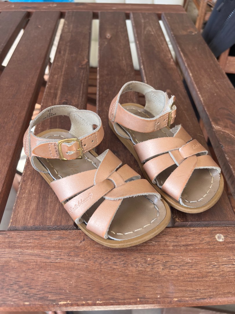 Saltwater clearance sandals 7