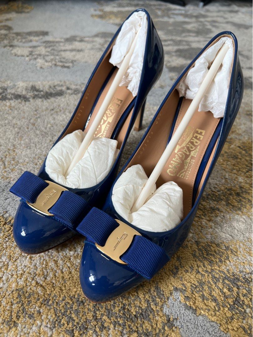 Blue salvatore store ferragamo shoes
