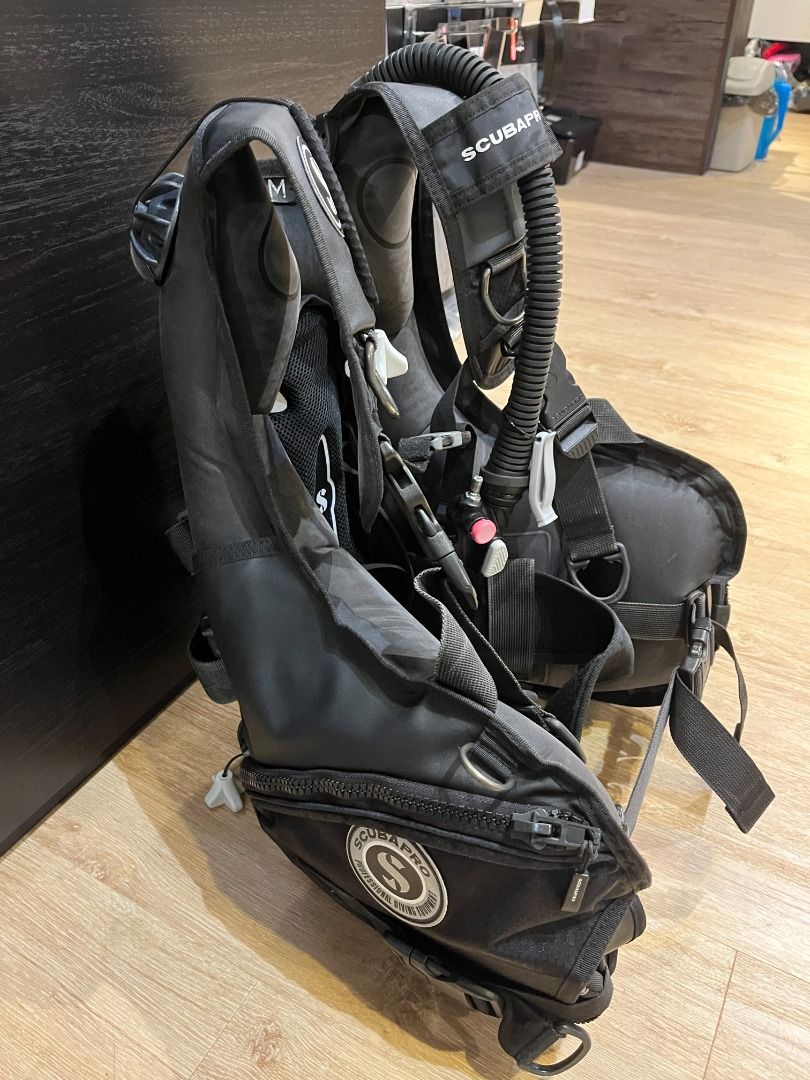 Scubapro Go Travel BCD, Sports Equipment, Sports & Games, Water Sports on Carousell