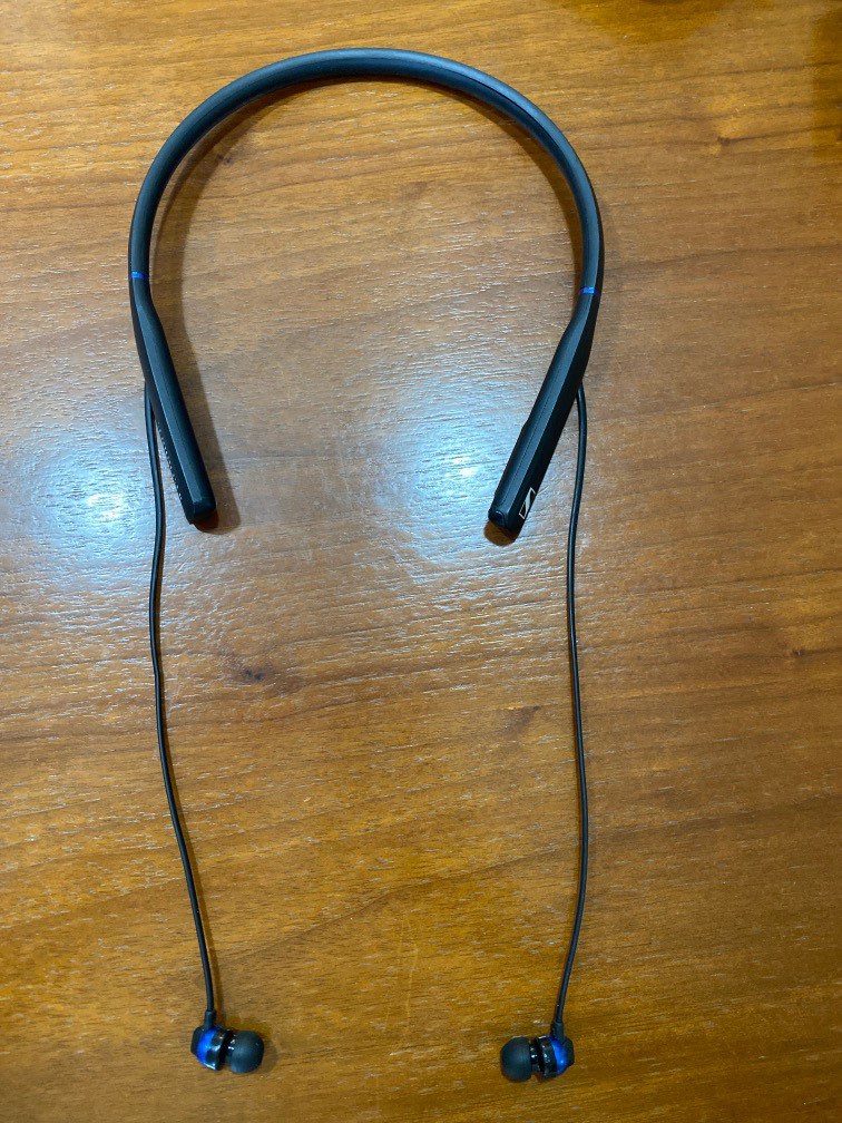 Cx hotsell 700 bt