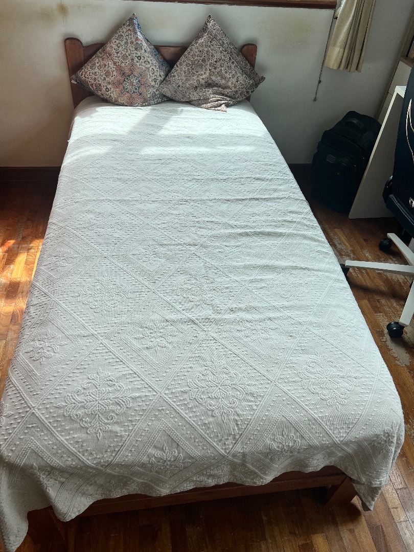 Single Bed, Furniture & Home Living, Furniture, Bed Frames & Mattresses